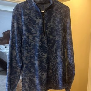 Large lulu lemon blue and gray quarter zip jacket.